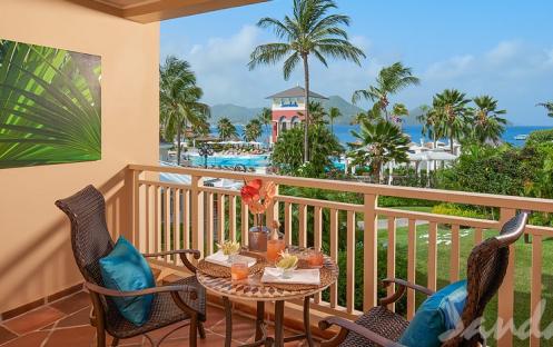 Caribbean Honeymoon Oceanview Grande Luxe - GL (1)